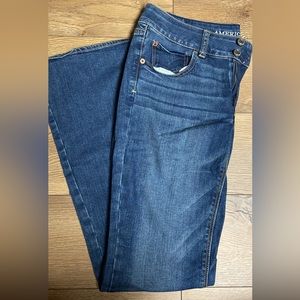 American Eagle Artist Jeans